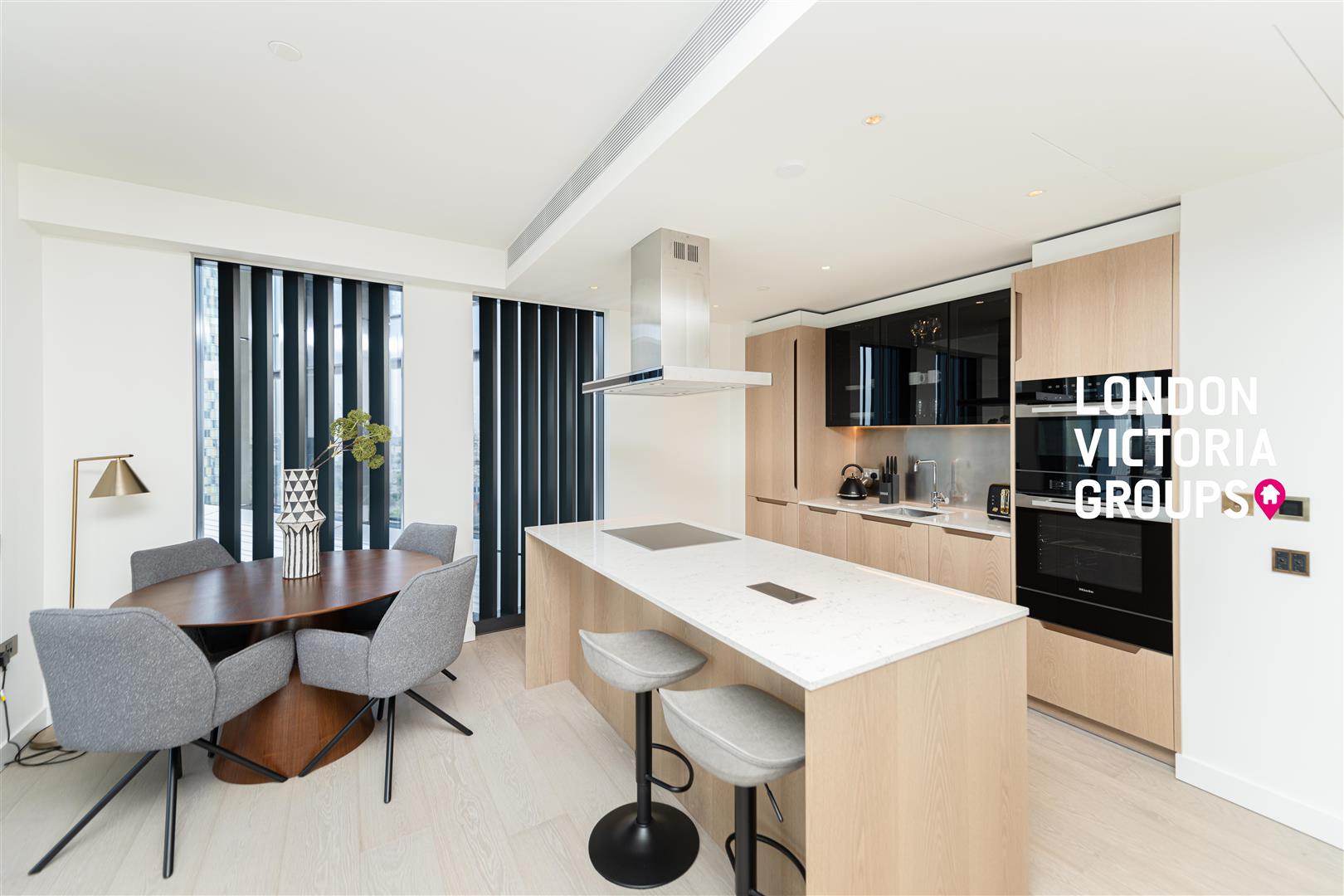 2 bed property in River Park Tower, 1 Nine Elms Lane, LONDON